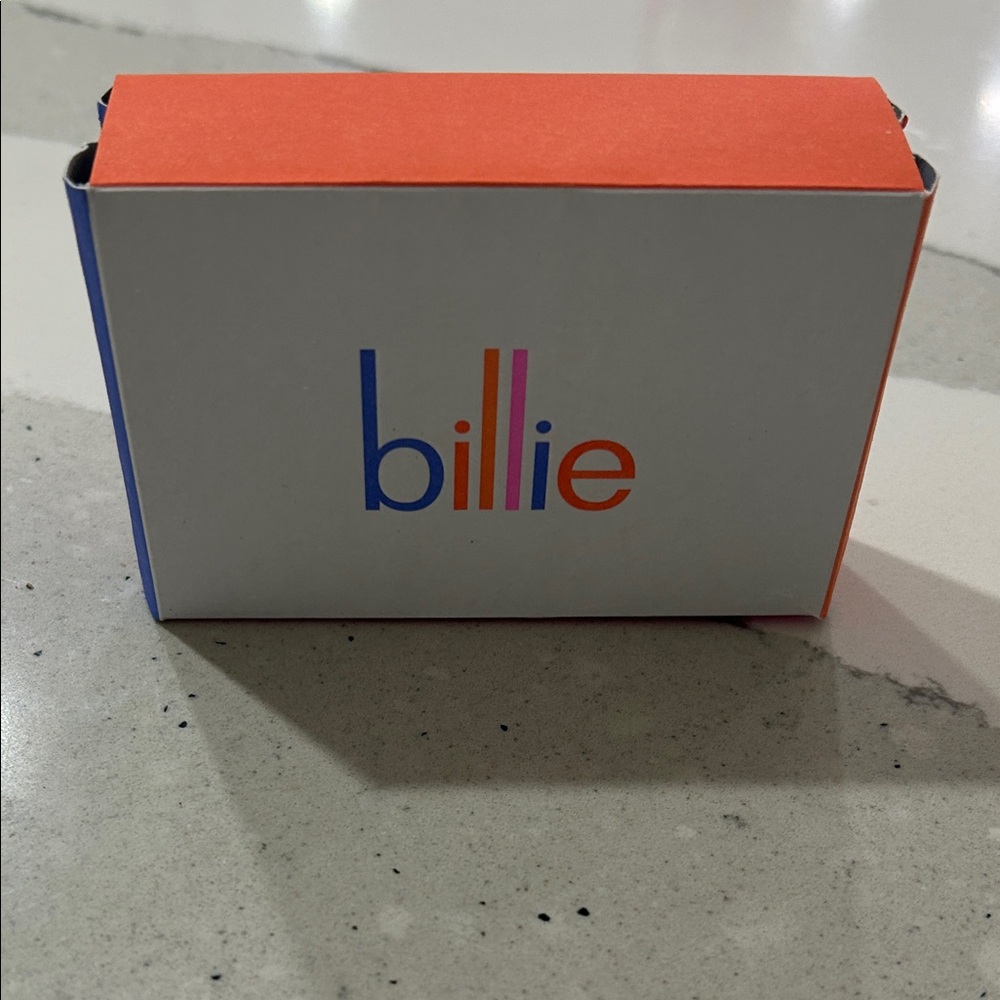 Billie Razor Replacement Blades - Picture 3 of 3